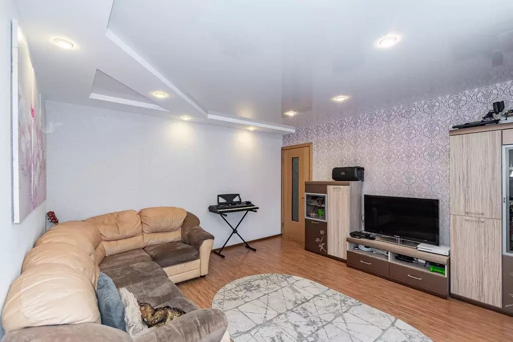 Продаётся 3-к квартира, 57 м - Фото 1