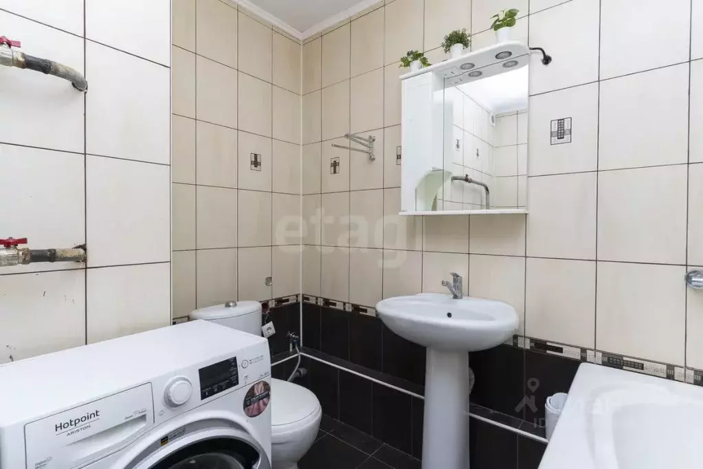 1-к кв. Тюменская область, Тюмень Широтная ул., 187к3 (44.9 м) - Фото 0