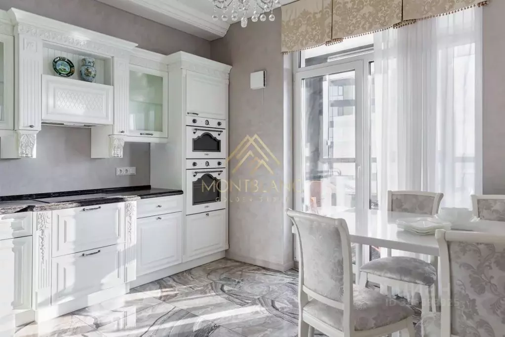 2-к кв. Санкт-Петербург ул. Жукова, 3 (64.6 м) - Фото 0