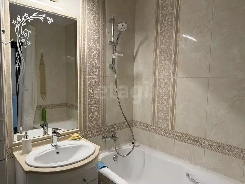 2-к кв. Ростовская область, Аксай ул. Менделеева, 53 (67.0 м) - Фото 1