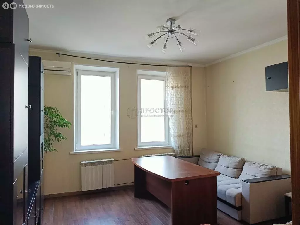 2-комнатная квартира: Красногорск, улица Вилора Трифонова, 6 (53.6 м) - Фото 1