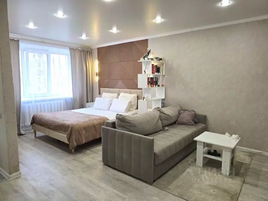 2-к кв. Татарстан, Казань ул. Воровского, 13 (42.6 м) - Фото 1