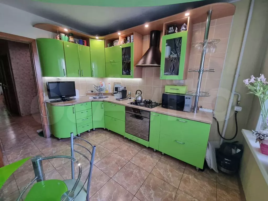 3-к. квартира, 70 м, 3/5 эт. - Фото 0