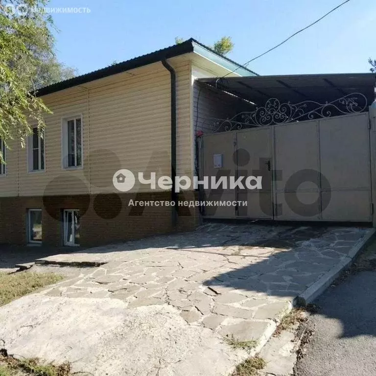 Дом в Каменск-Шахтинский, улица Мусина, 74 (230 м) - Фото 0