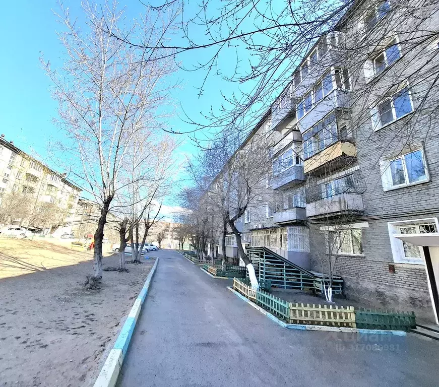 2-к кв. Бурятия, Улан-Удэ Ключевская ул., 28 (49.3 м) - Фото 0