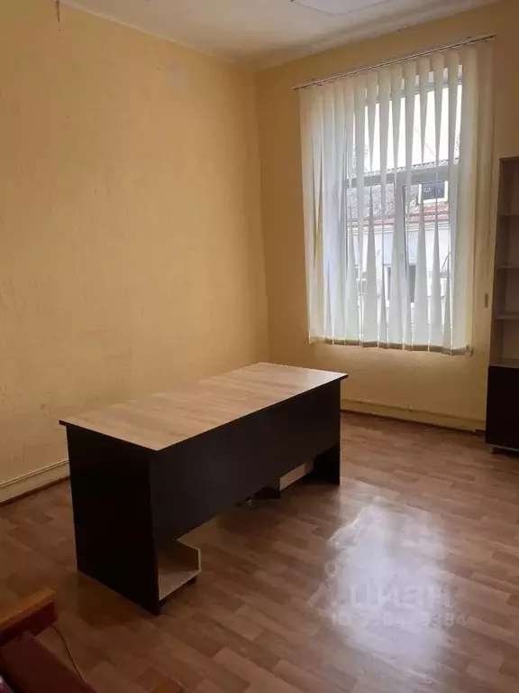 Помещение свободного назначения в Крым, Керчь ул. Козлова, 6 (22 м) - Фото 2