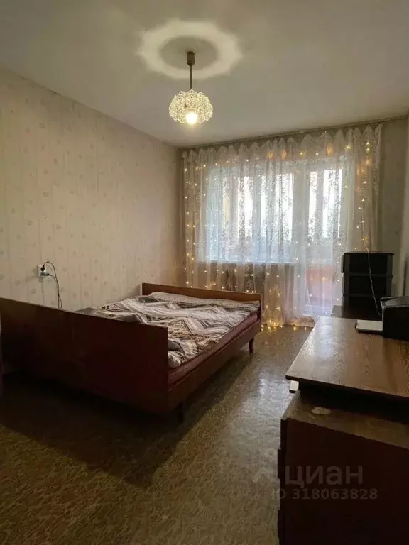 2-к кв. Курская область, Курск Хуторская ул., 5 (46.2 м) - Фото 0