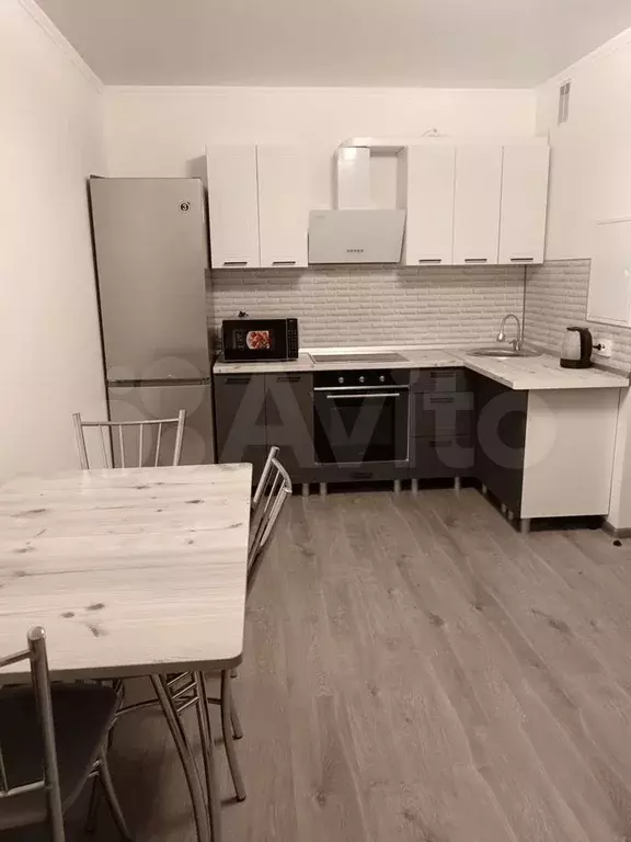 1-к. квартира, 41 м, 7/17 эт. - Фото 0