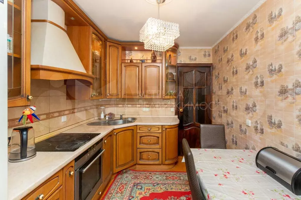 4-к. квартира, 80 м, 2/9 эт. - Фото 1