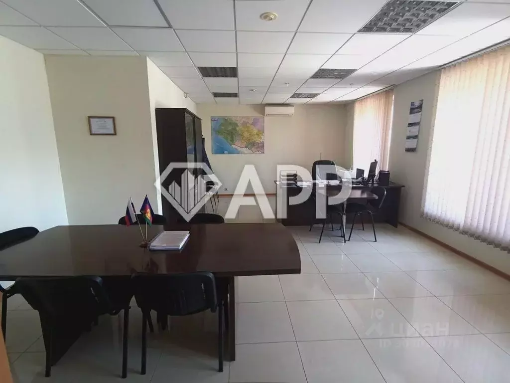 Офис в Краснодарский край, Новороссийск Элеваторная ул., 1 (160 м) - Фото 1
