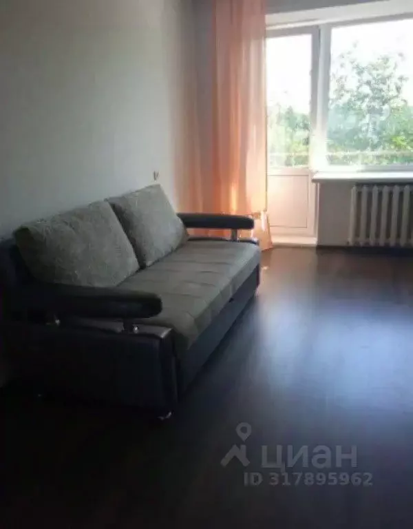 1-к кв. Свердловская область, Серов ул. Льва Толстого, 40 (32.0 м) - Фото 0