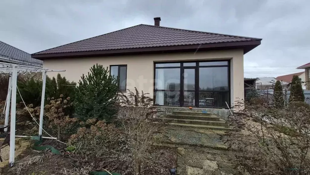 Дом в Крым, Симферопольский район, Трудовское с/пос, с. Строгоновка ... - Фото 1