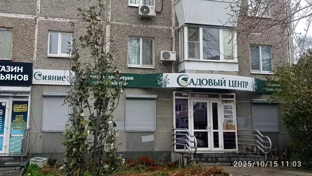 Торговая площадь в Свердловская область, Екатеринбург ул. Крауля, 74 ... - Фото 1