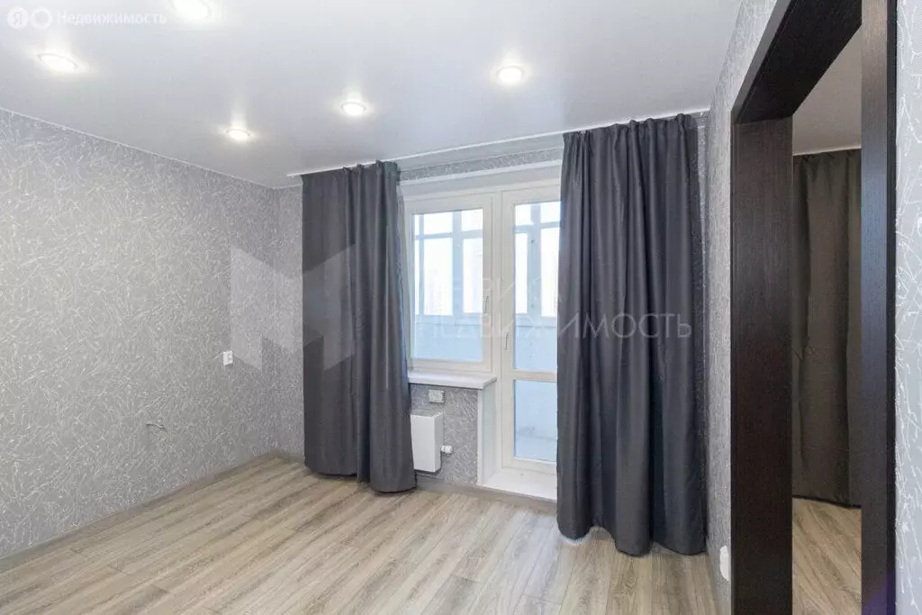 1-комнатная квартира: Тюмень, улица Павла Шарова, 1к1 (41 м) - Фото 2