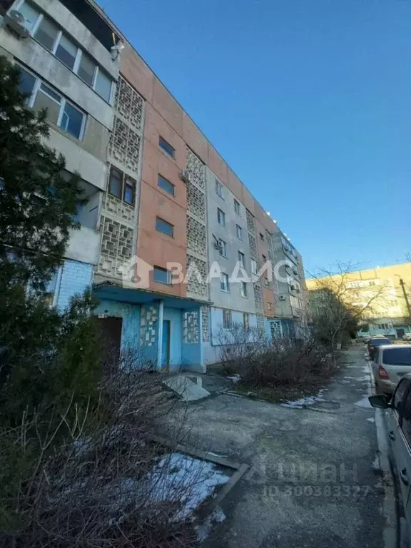 3-к кв. Калмыкия, Элиста 7-й мкр, 3к1 (63.5 м) - Фото 0