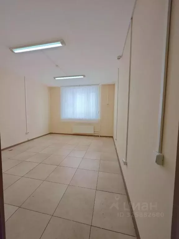 Помещение свободного назначения в Москва ул. Адмирала Лазарева, 47 (15 ... - Фото 1