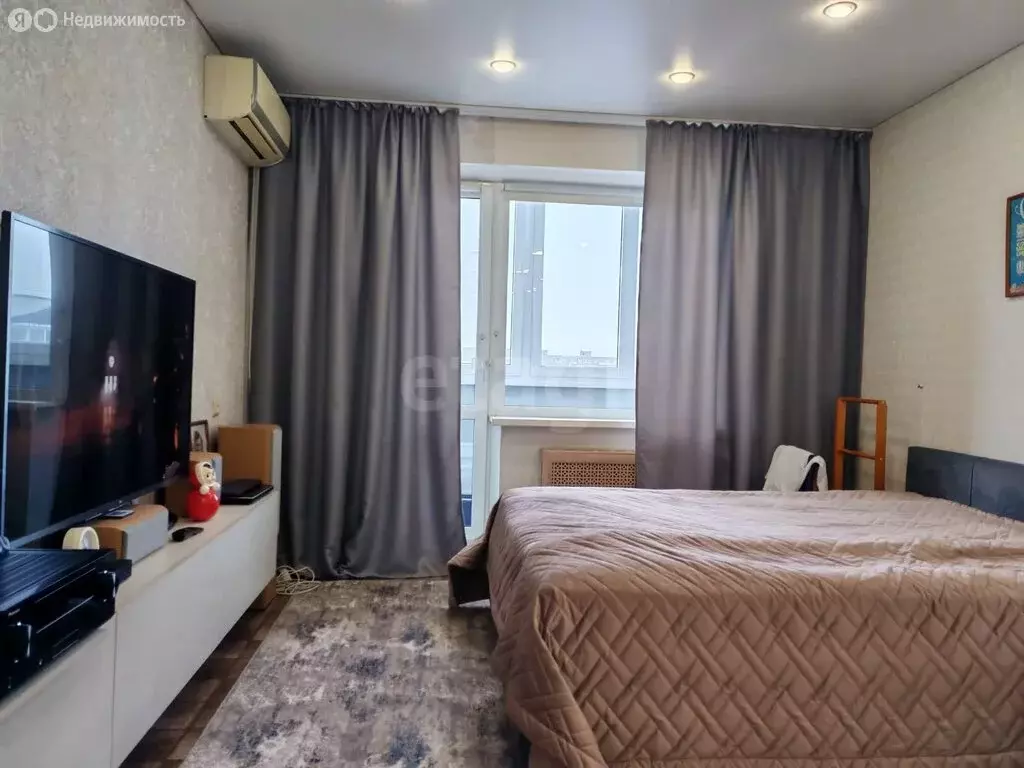 2-комнатная квартира: Саратов, улица имени К.Г. Уфимцева, 3 (55.7 м) - Фото 2