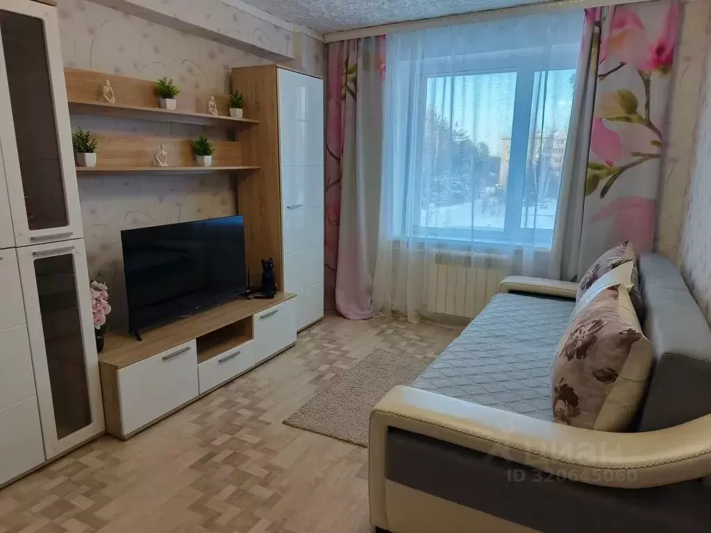 1-к кв. Иркутская область, Саянск Строителей мкр, 34А (40.0 м) - Фото 1