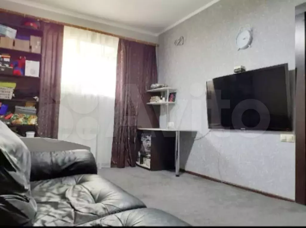 1-к. квартира, 30 м, 1/3 эт. - Фото 1