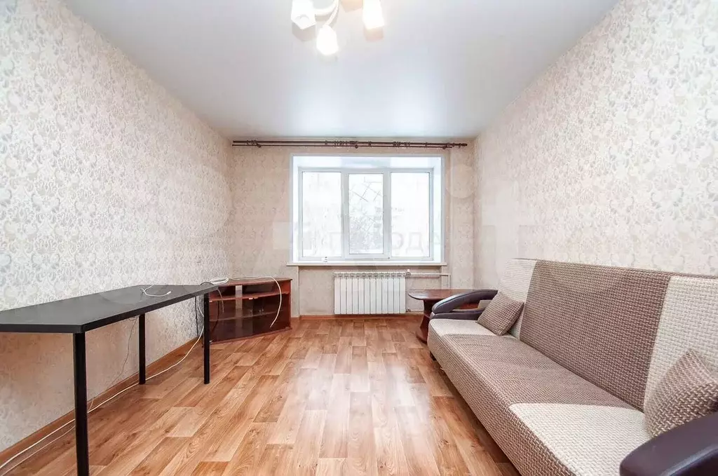 1-к. квартира, 32 м, 1/9 эт. - Фото 1