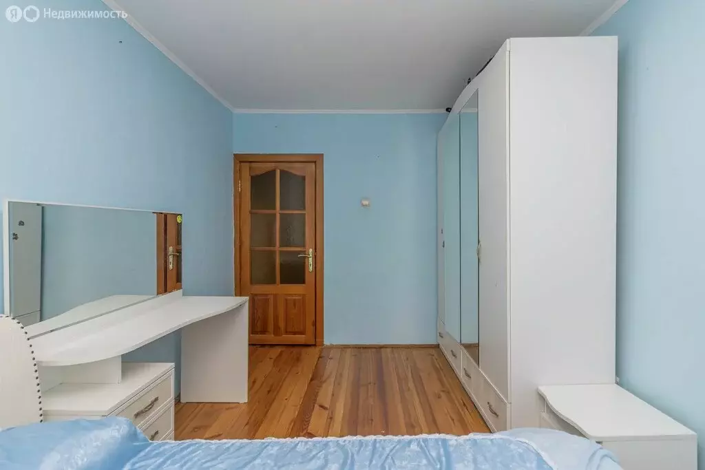 3-комнатная квартира: Тюмень, улица Салтыкова-Щедрина, 59 (63.1 м) - Фото 1