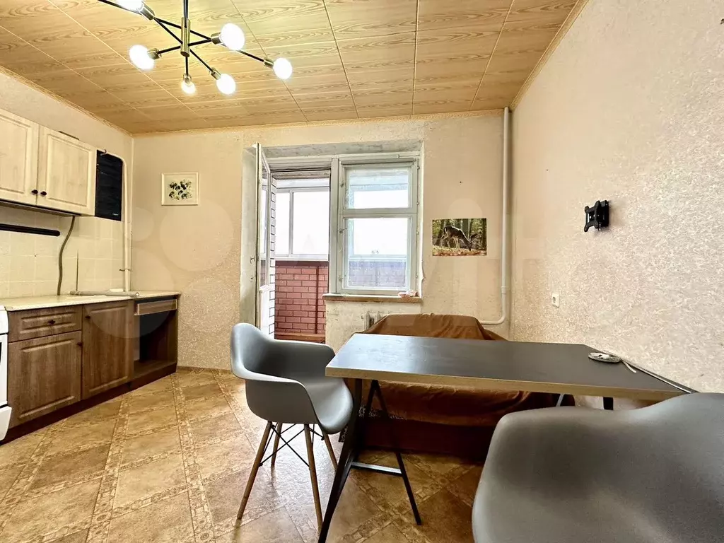1-к. квартира, 40 м, 10/10 эт. - Фото 1