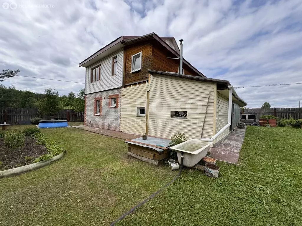 Дом в Усолье, улица Аникина, 104 (243.8 м) - Фото 1