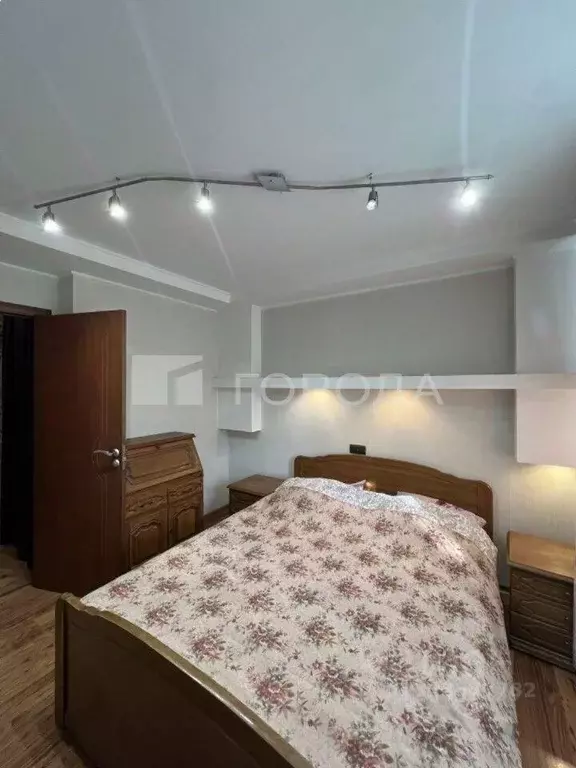 3-к кв. Алтайский край, Барнаул Молодежная ул., 68А (60.0 м) - Фото 1