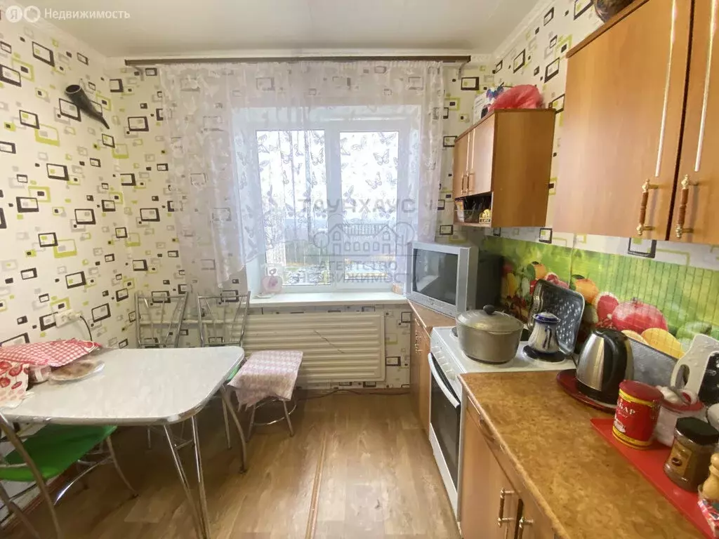 3-комнатная квартира: Нефтекамск, улица Строителей, 95 (70 м) - Фото 2