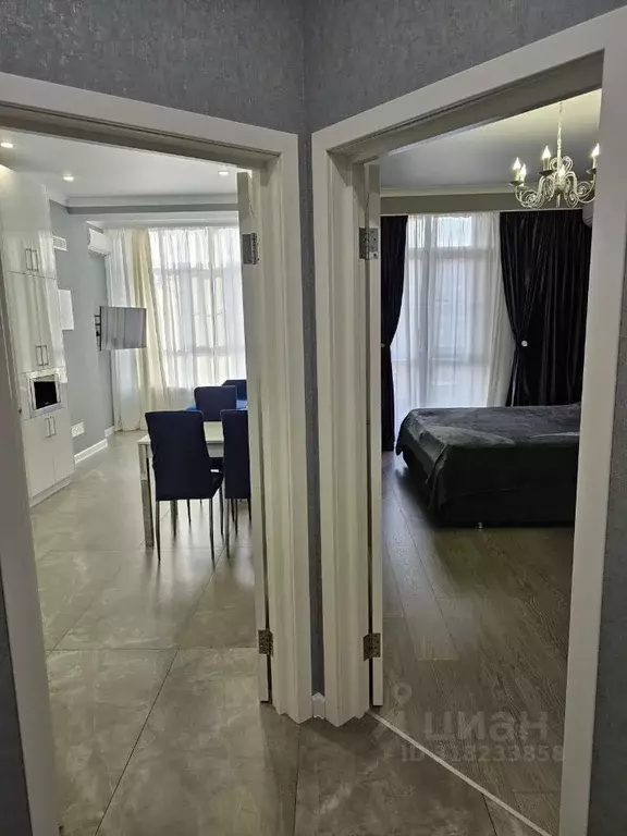 1-к кв. Краснодарский край, Геленджик Крымская ул., 22к8 (50.0 м) - Фото 0