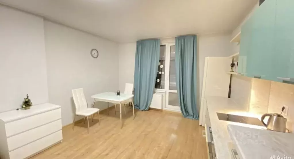 Студия Санкт-Петербург бул. Александра Грина, 1 (34.0 м) - Фото 1