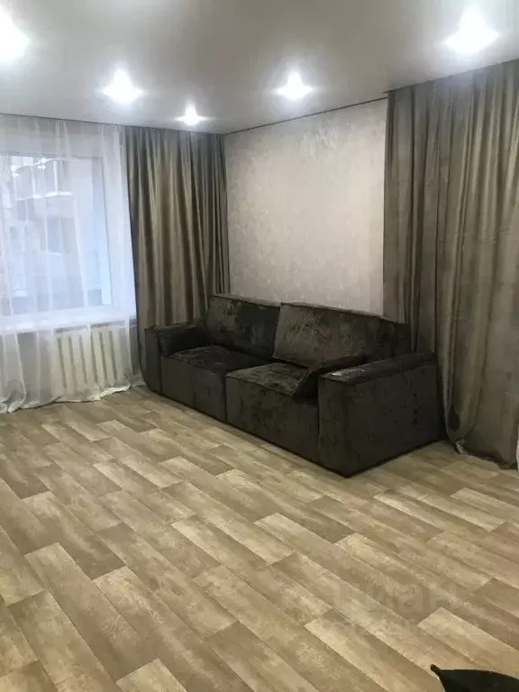 2-к кв. Кировская область, Кирово-Чепецк просп. Кирова, 13 (43.0 м) - Фото 1