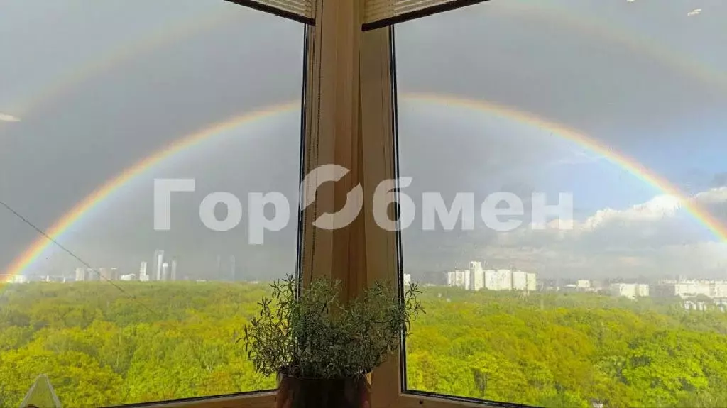 Продается 2-комнатная квартира - Фото 1