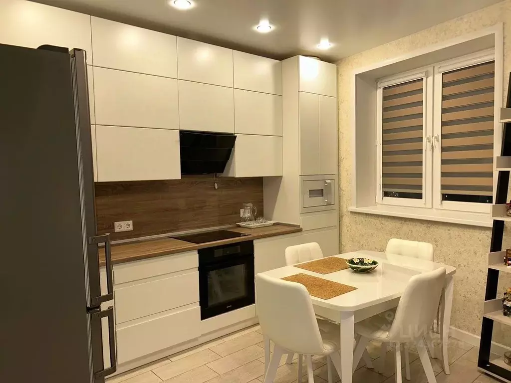 2-к кв. Архангельская область, Архангельск ул. Гайдара, 57к3 (62.2 м) - Фото 2