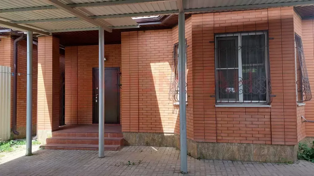 Дом в Ростовская область, Ростов-на-Дону Маршальская ул. (100 м) - Фото 0