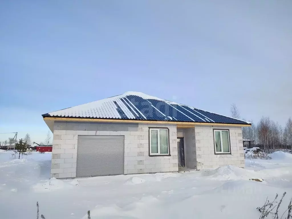 Дом в Тюменская область, Тюменский муниципальный округ, д. Молчанова  ... - Фото 1