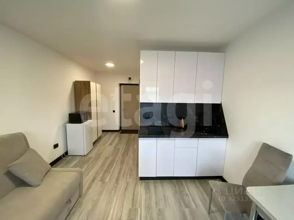 Студия Тюменская область, Тюмень ул. Мельникайте, 83 (19.7 м) - Фото 2