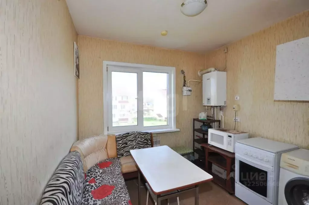 1-к кв. Сахалинская область, Южно-Сахалинск ул. Большая Полянка, 4 ... - Фото 1