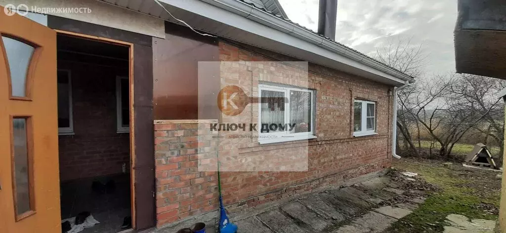 Дом в хутор Истомино, Октябрьская улица, 2Б (58 м) - Фото 0