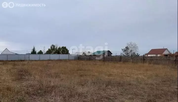 Участок в Омская область, Азовский немецкий район, деревня Гауф (15 м) - Фото 1