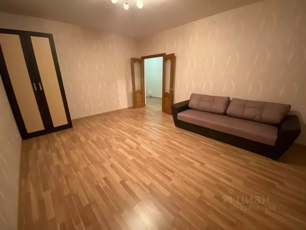 1-к кв. Белгородская область, Старый Оскол Степной мкр, 29 (60.0 м) - Фото 1