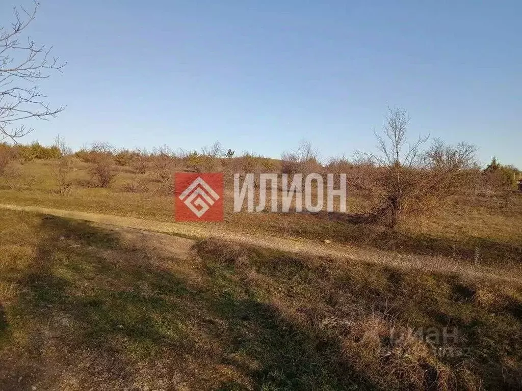 Участок в Крым, Бахчисарайский район, Куйбышевское с/пос, с. Танковое ... - Фото 2
