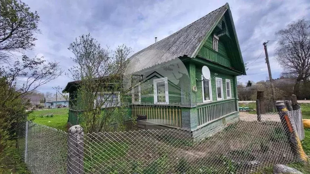 Дом в Новгородская область, Батецкий муниципальный округ, д. Косицкое  ... - Фото 1