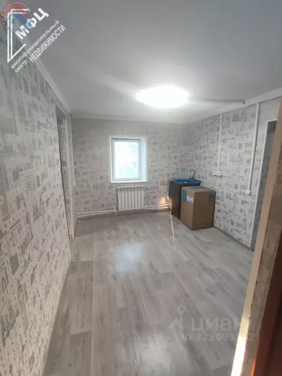 Дом в Крым, Ленинский район, с. Горностаевка ул. Виноградная, 12 (45 ... - Фото 2