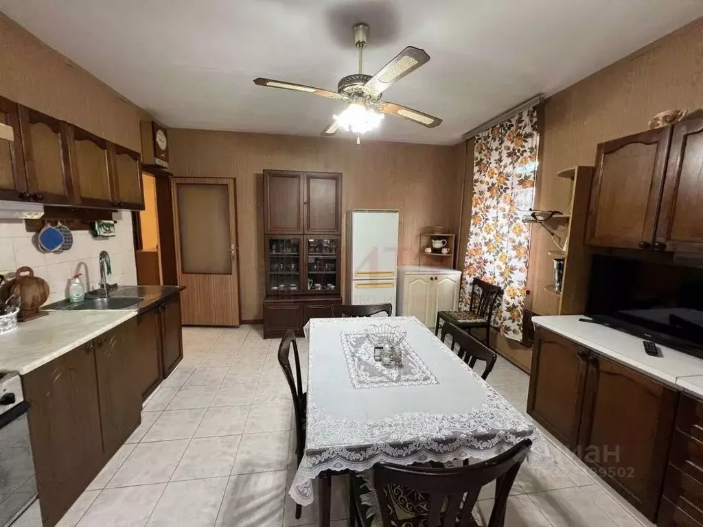 Коттедж в Белгородская область, Старый Оскол Стойленский пер. (212 м) - Фото 1