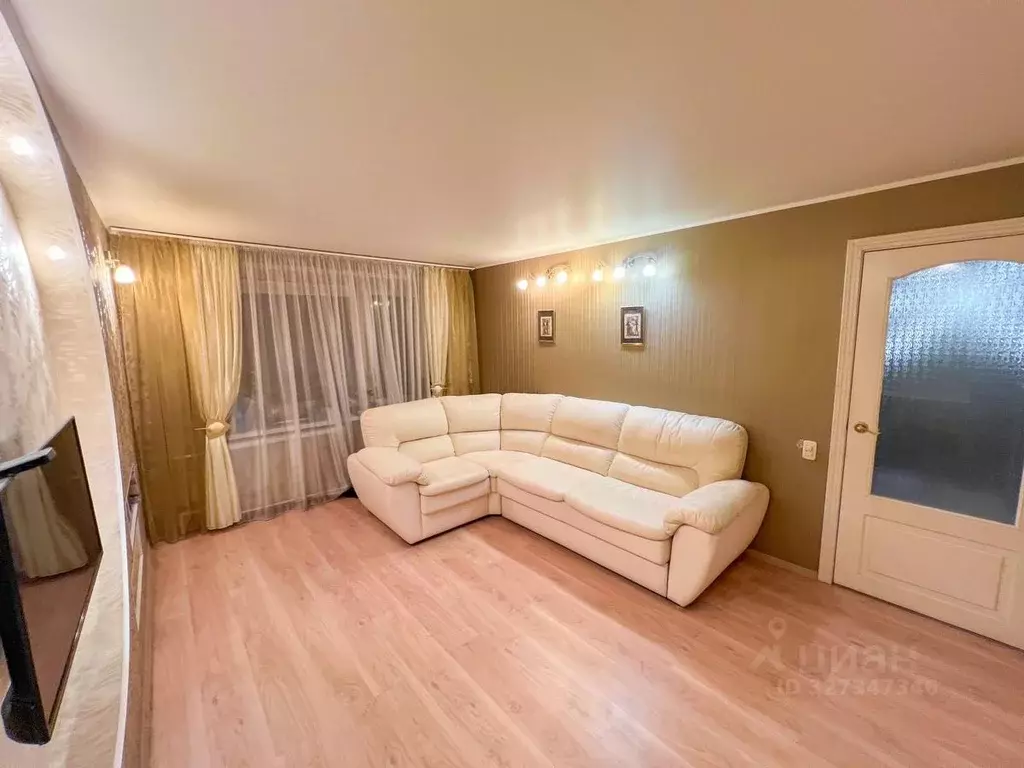 2-к кв. Ярославская область, Ярославль просп. Фрунзе, 2 (56.4 м) - Фото 2