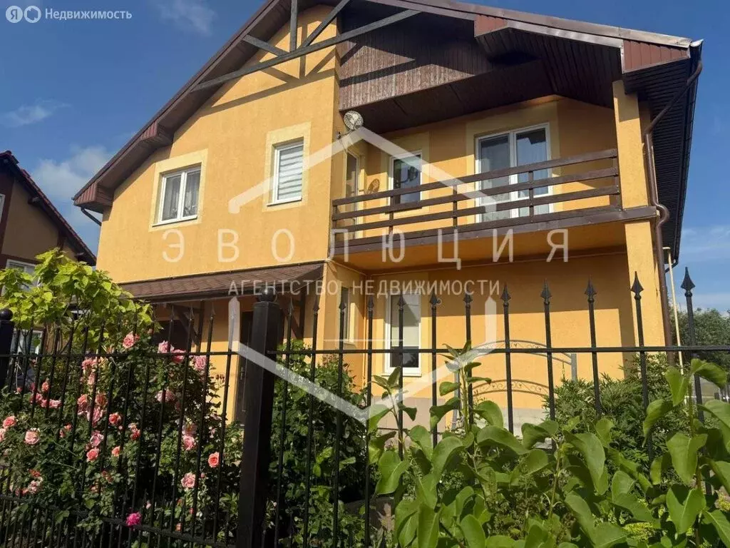 Дом в Гурьевск, Свободная улица, 57 (219 м) - Фото 1