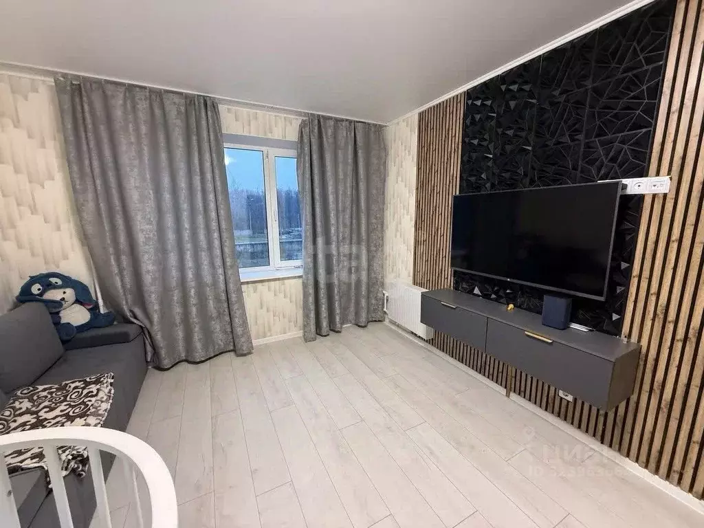 1-к кв. Брянская область, Брянск Литейная ул., 67 (36.3 м) - Фото 1