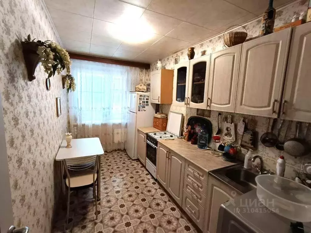 3-к кв. Ярославская область, Рыбинск Полевая ул., 1 (65.8 м) - Фото 1