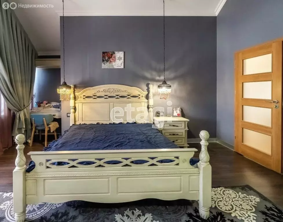 4-комнатная квартира: Севастополь, Новороссийская улица, 50 (135.6 м) - Фото 1